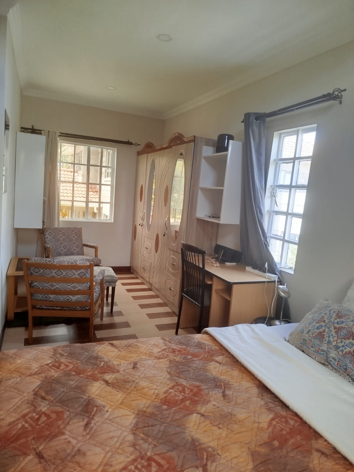 Upstairs master bedroom sitting area